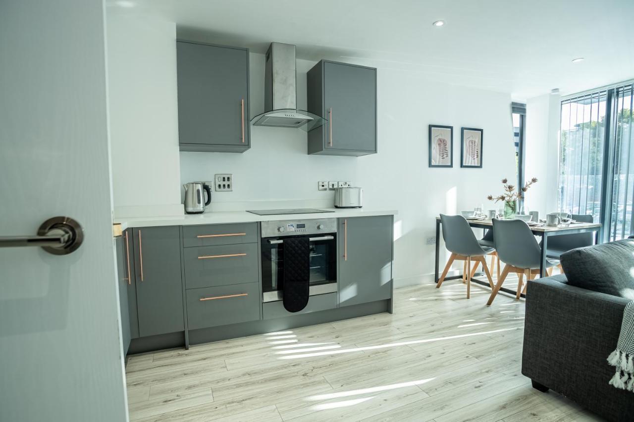 لايستر Modern Luxe 1 & 2 Bed Apts Near Granby Plaza By Sojo Stay المظهر الخارجي الصورة